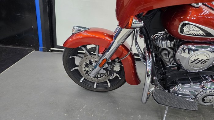 2020 INDIAN CHIEFTAIN DARK HORSE BRONZE Orange