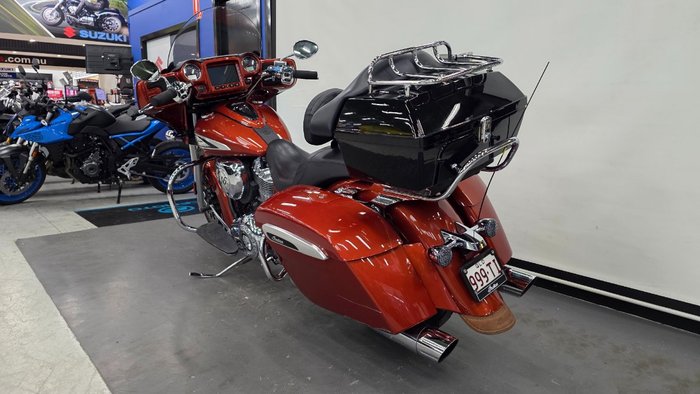 2020 INDIAN CHIEFTAIN DARK HORSE BRONZE Orange