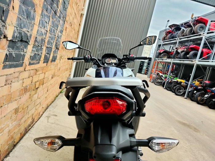 2025 KAWASAKI VERSYS-X 300 (KLE300C) DUAL PURPOSE BLUE