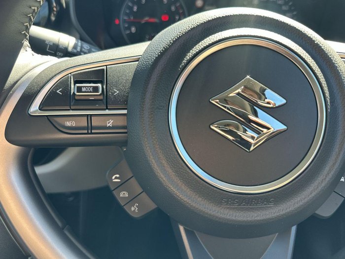 2024 Suzuki Swift Hybrid Plus