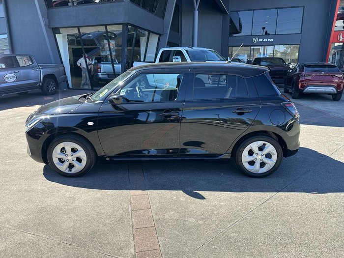 2024 Suzuki Swift Hybrid Plus