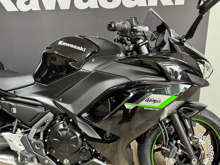 2025 Kawasaki NINJA 650 FULL POWER