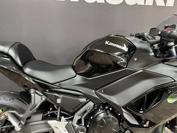 2025 Kawasaki NINJA 650 FULL POWER