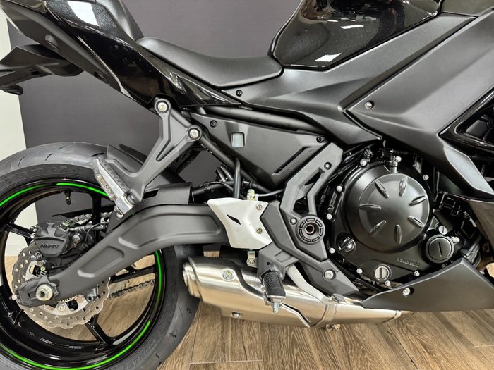 2025 Kawasaki NINJA 650 FULL POWER