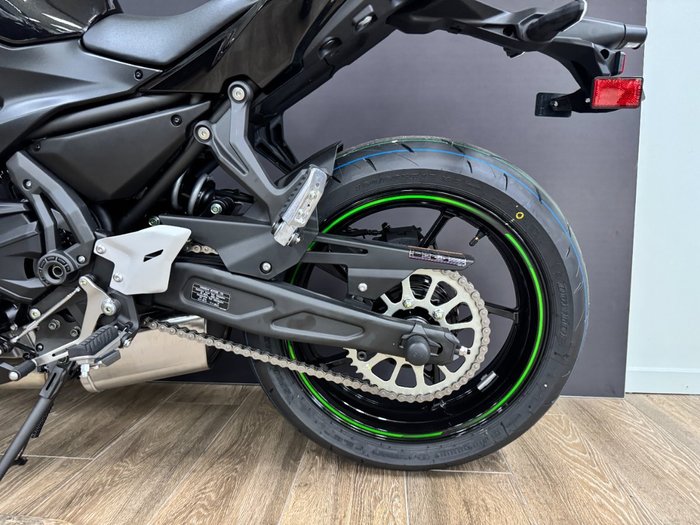 2025 Kawasaki NINJA 650 FULL POWER