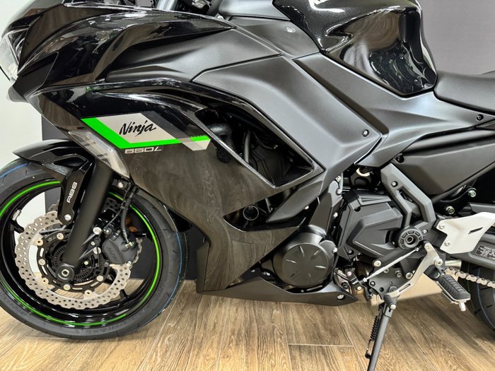 2025 Kawasaki NINJA 650 FULL POWER