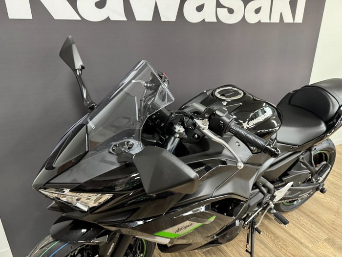 2025 Kawasaki NINJA 650 FULL POWER