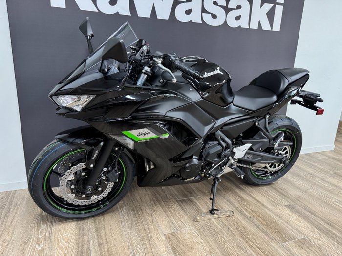 2025 Kawasaki NINJA 650 FULL POWER