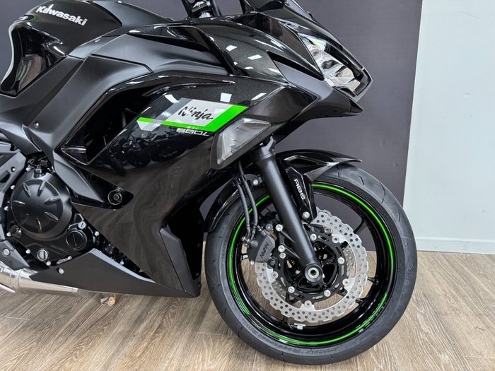 2025 Kawasaki NINJA 650 FULL POWER