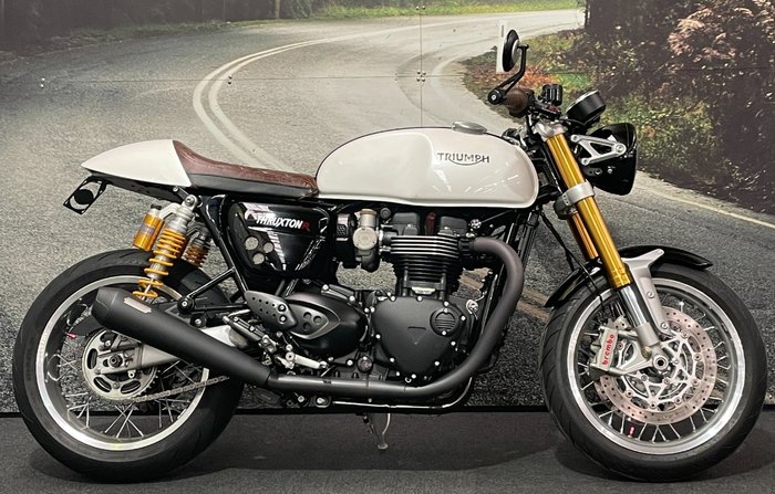 2019 Triumph THRUXTON R White