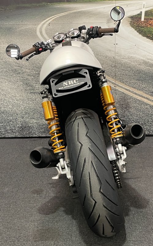 2019 Triumph THRUXTON R White