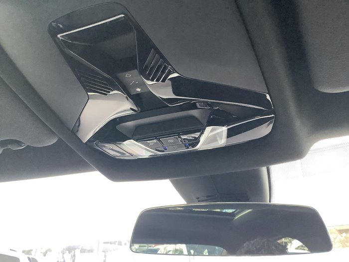 2022 BMW 2 Series 220i M Sport