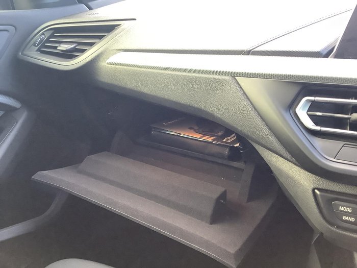 2022 BMW 2 Series 220i M Sport