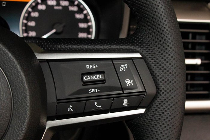 2025 Mitsubishi Triton GLS