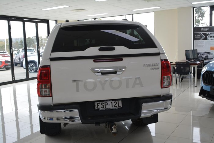 2018 Toyota Hilux SR5
