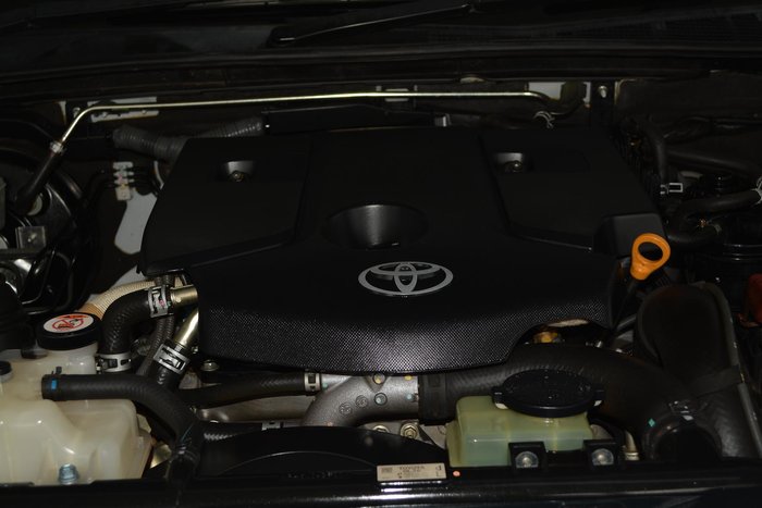 2018 Toyota Hilux SR5