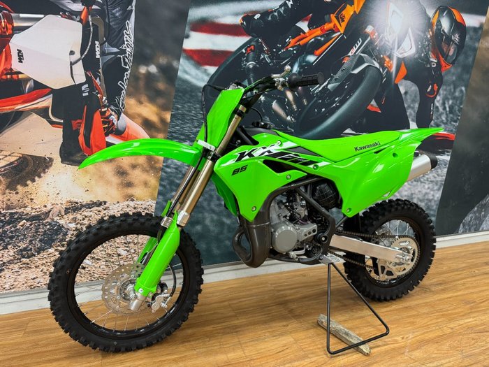 2025 Kawasaki KX85 GREEN