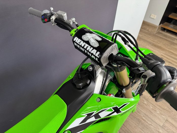 2025 Kawasaki KX450X GREEN