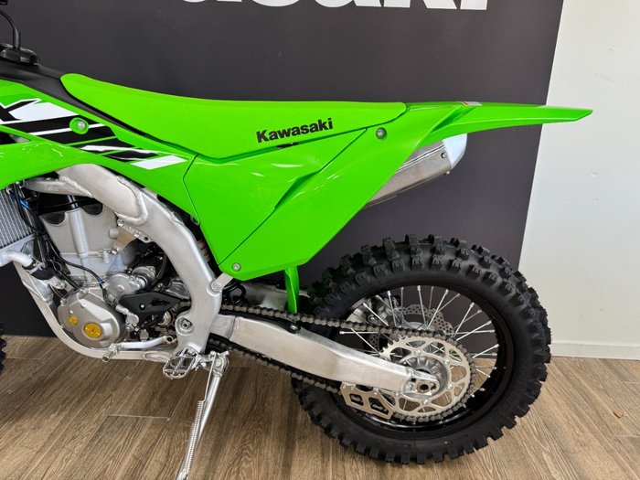 2025 Kawasaki KX450X GREEN