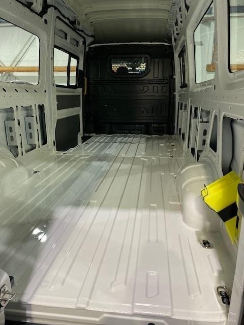 2025 Volkswagen Crafter 35 TDI410