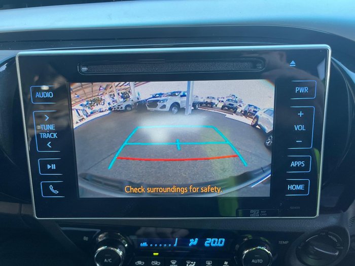 2018 Toyota Hilux SR5