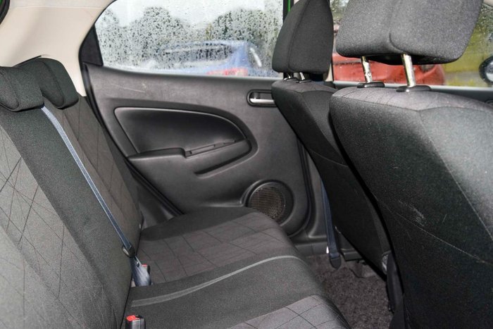 2012 Mazda 2 Neo