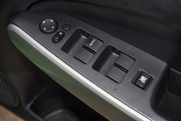 2012 Mazda 2 Neo