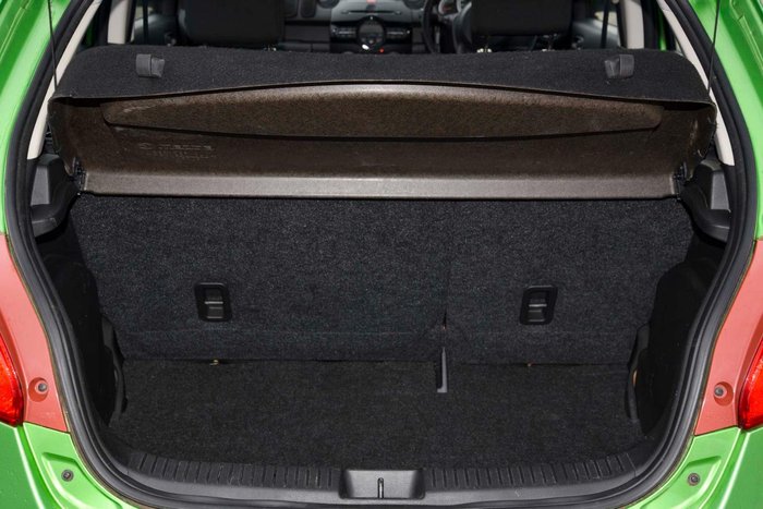 2012 Mazda 2 Neo