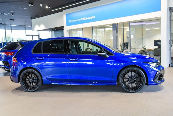 2025 Volkswagen Golf R Black Edition