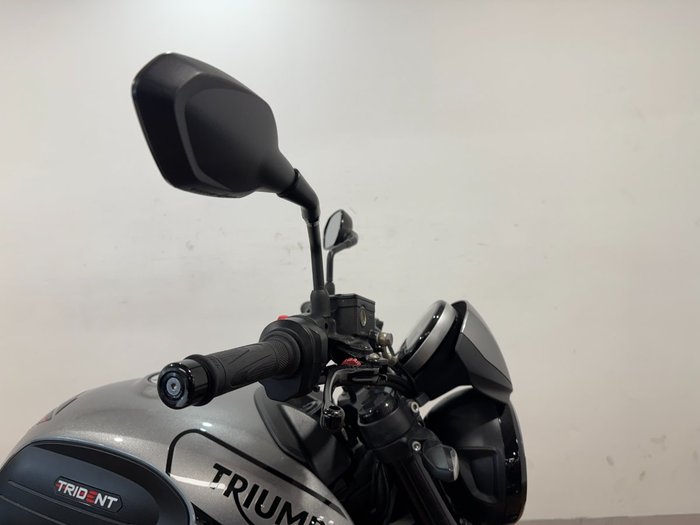 2021 Triumph 2021 Triumph 660CC TRIDENT GREY