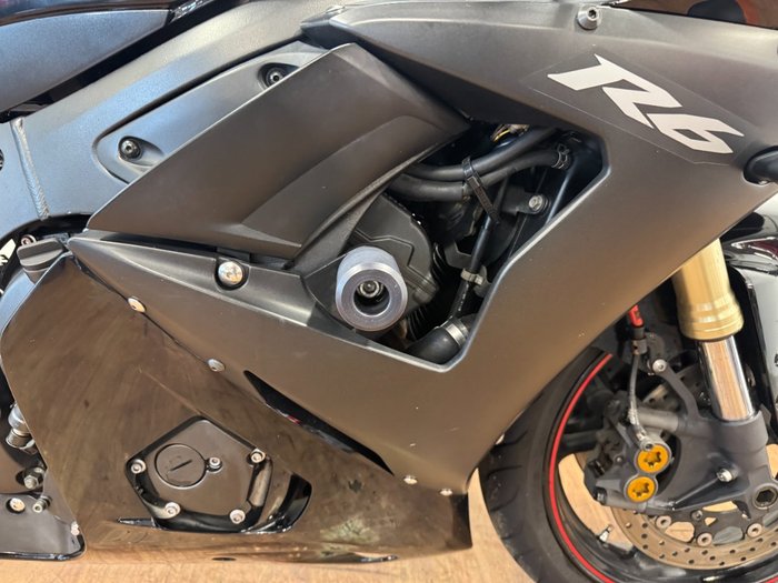 2005 Yamaha YZF-R6 BLACK