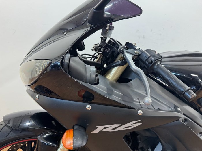 2005 Yamaha YZF-R6 BLACK