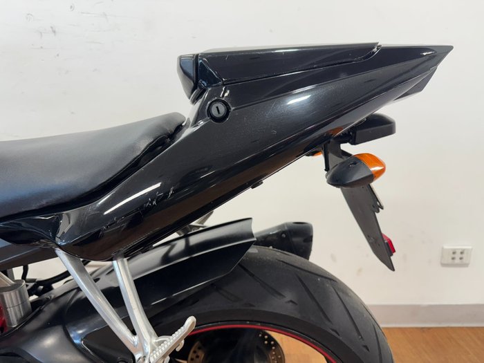 2005 Yamaha YZF-R6 BLACK