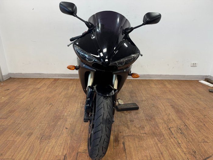 2005 Yamaha YZF-R6 BLACK