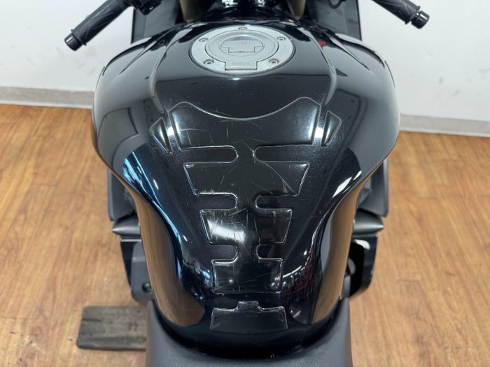 2005 Yamaha YZF-R6 BLACK