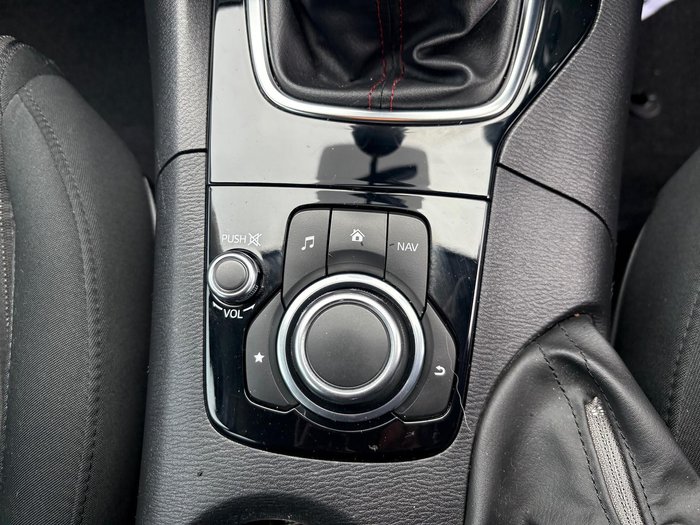 2014 Mazda 3 Maxx
