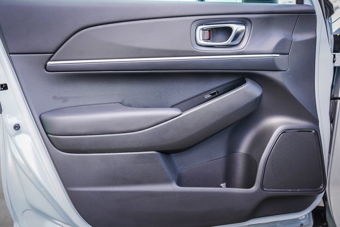 2023 Honda HR-V e:HEV L