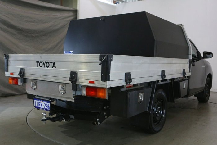 2022 Toyota Hilux Workmate