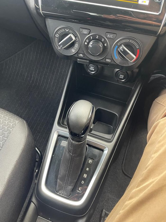 2017 Suzuki Swift GL Navigator AZ Speedy Blue