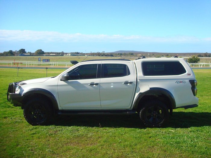 2021 Isuzu D-MAX X-TERRAIN