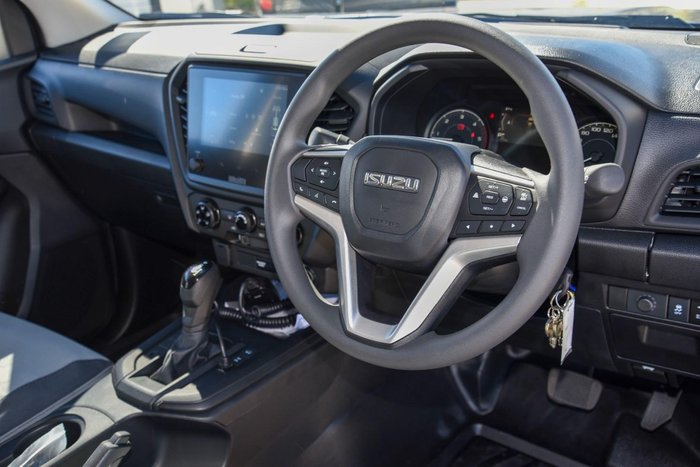 2025 Isuzu D-MAX SX