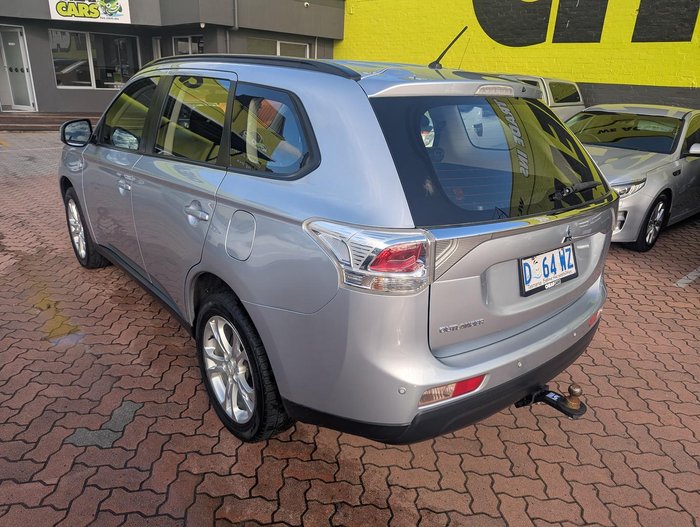 2013 Mitsubishi Outlander ES ZJ MY14 4X4 On Demand Cool Silver