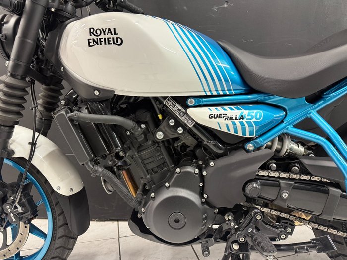 2025 Royal Enfield 2025 Royal Enfield 450CC GUERILLA 450 Road Blue