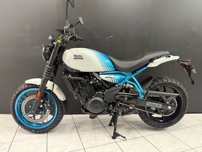 2025 Royal Enfield 2025 Royal Enfield 450CC GUERILLA 450 Road Blue