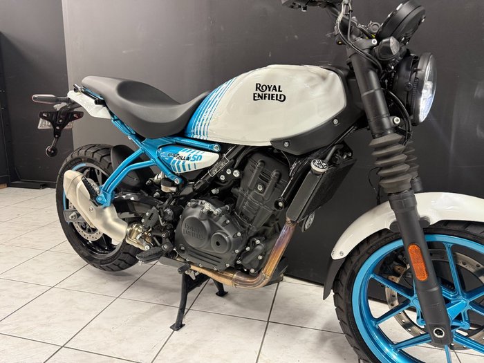 2025 Royal Enfield 2025 Royal Enfield 450CC GUERILLA 450 Road Blue