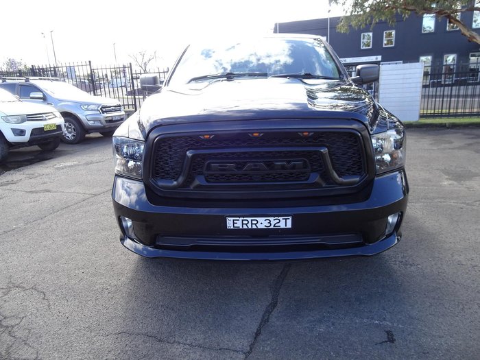 2019 RAM 1500 Express DS MY19 4X4 Dual Range Diamond Black