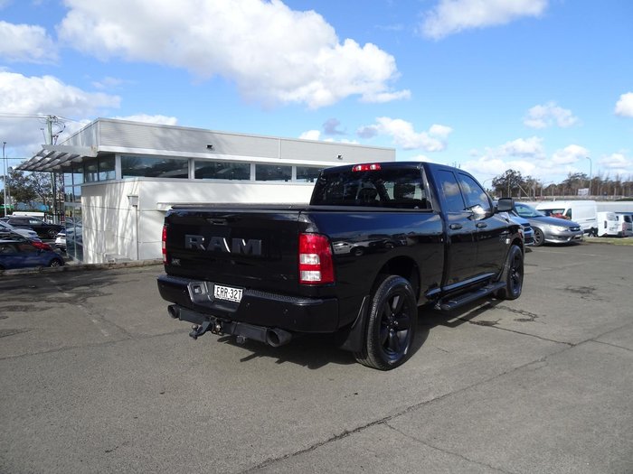 2019 RAM 1500 Express DS MY19 4X4 Dual Range Diamond Black