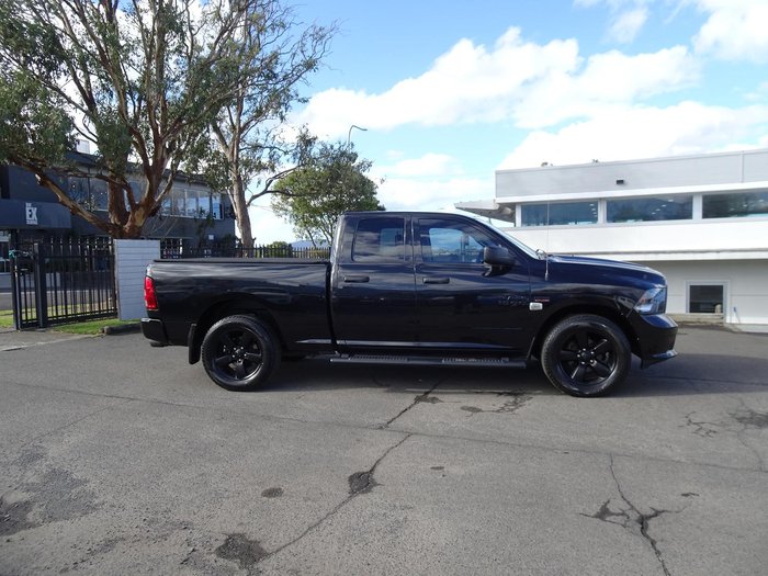2019 RAM 1500 Express DS MY19 4X4 Dual Range Diamond Black
