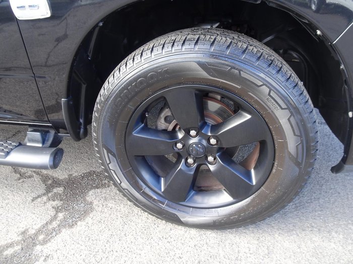 2019 RAM 1500 Express DS MY19 4X4 Dual Range Diamond Black