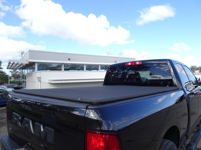 2019 RAM 1500 Express DS MY19 4X4 Dual Range Diamond Black